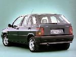照片 4 汽车 Fiat Tipo 掀背式 3-门 (1 一代人 1987 1995)