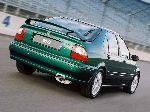 снимка 3 Кола MG ZS Хачбек (1 поколение 2001 2005)