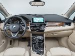 Mașină BMW 2 serie Active Tourer caracteristici, fotografie 8