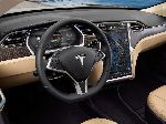 Automobil Tesla Model S egenskaper, foto 6