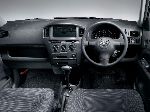 Avtomobíl Toyota Succeed značilnosti, fotografija 4