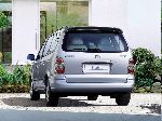 Automobil Hyundai Trajet vlastnosti, fotografie 5