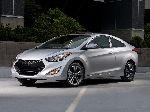 Аўтамабіль Hyundai Elantra купэ характарыстыкі, фотаздымак 2