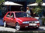 Automobil Ford Fiesta hatchback egenskaber, foto 9