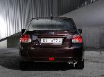 kuva 4 Auto Subaru Impreza WRX sedan (2 sukupolvi [uudelleenmuotoilu] 2002 2007)