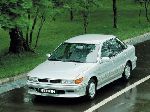 Automobile Mitsubishi Lancer Hatchback caratteristiche, foto 11