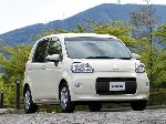 Auto Toyota Porte minivan omadused, foto