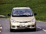 kuva 10 Auto Toyota Previa Tila-auto (XR30/XR40 [uudelleenmuotoilu] 2005 2006)
