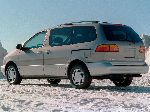 фотографија 16 Ауто Toyota Sienna Моноволумен (Минивен) (1 генерација [редизаjн] 2001 2003)